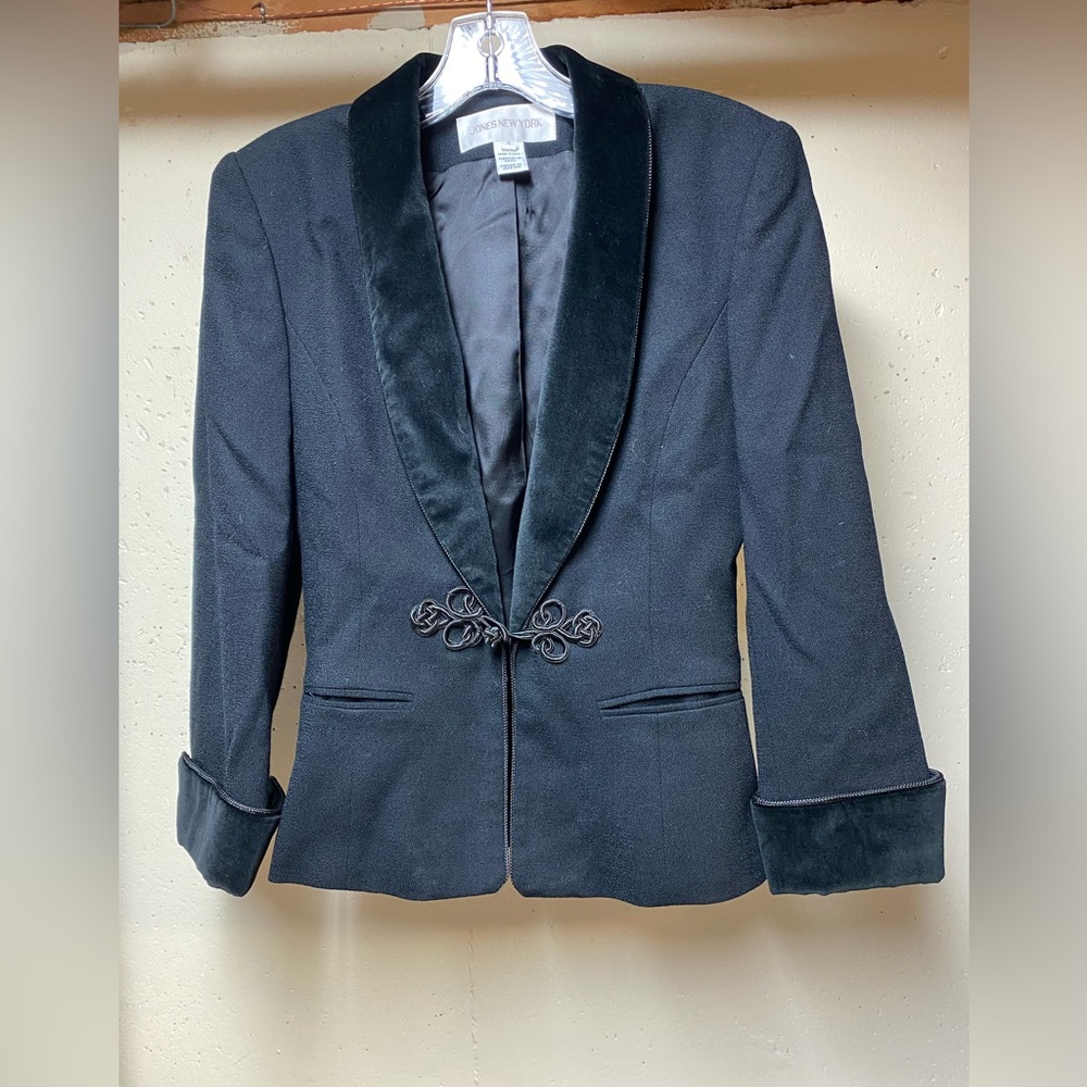 Jones New York Women Long Sleeve Black Suit Coat Blazer 100% Wool Size 4